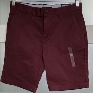 Tommy Hilfiger Men's Maroon Flat Front Shorts
